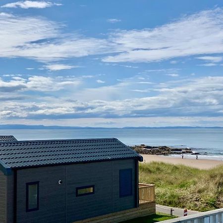 Beach Front Lodge Hopeman Exteriör bild